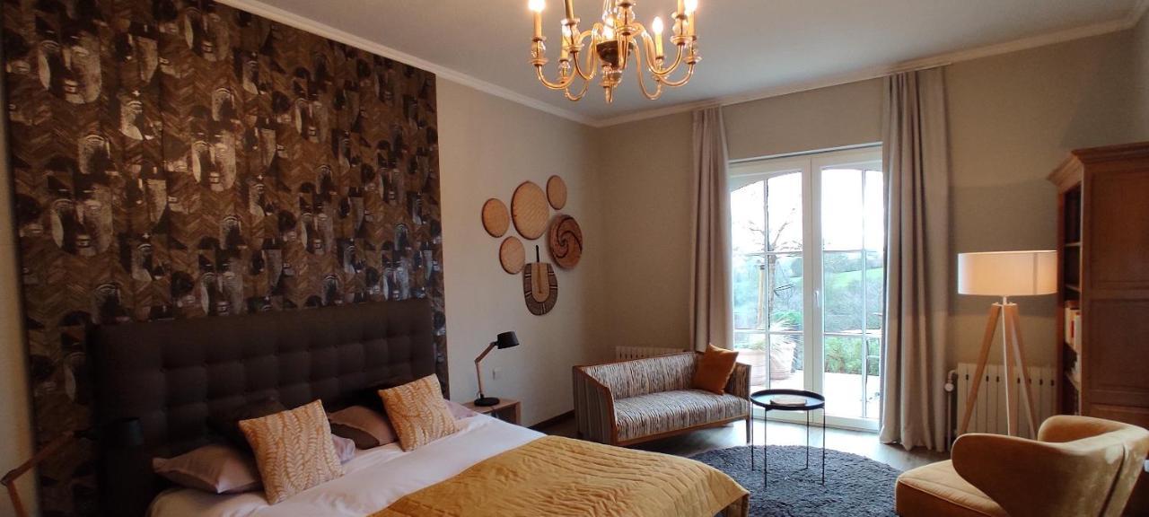 B&B Les Cresses Ciney Dış mekan fotoğraf
